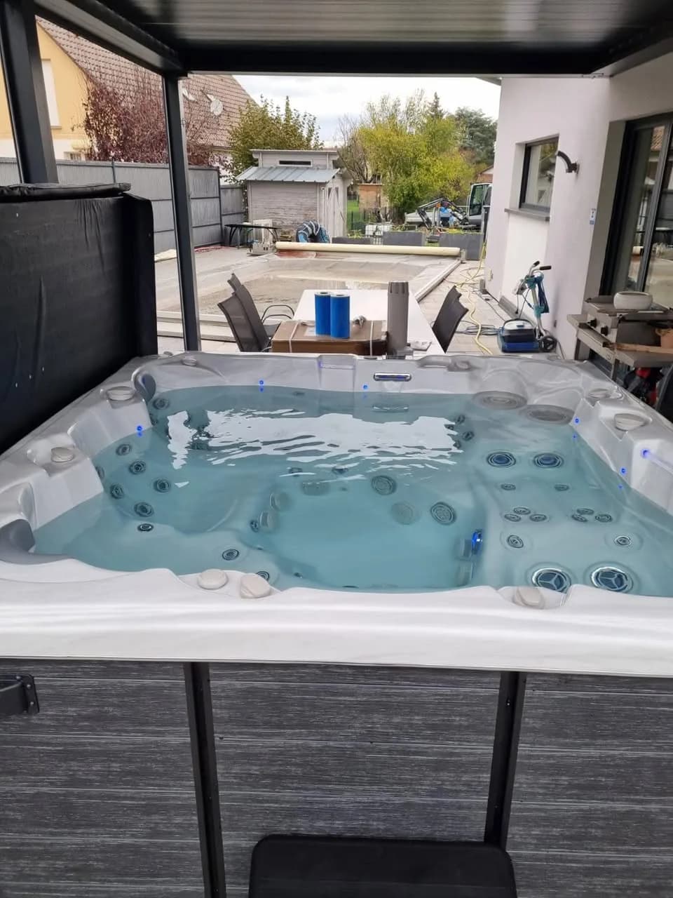 Installation d'un spa Sydney, autre vue du chantier