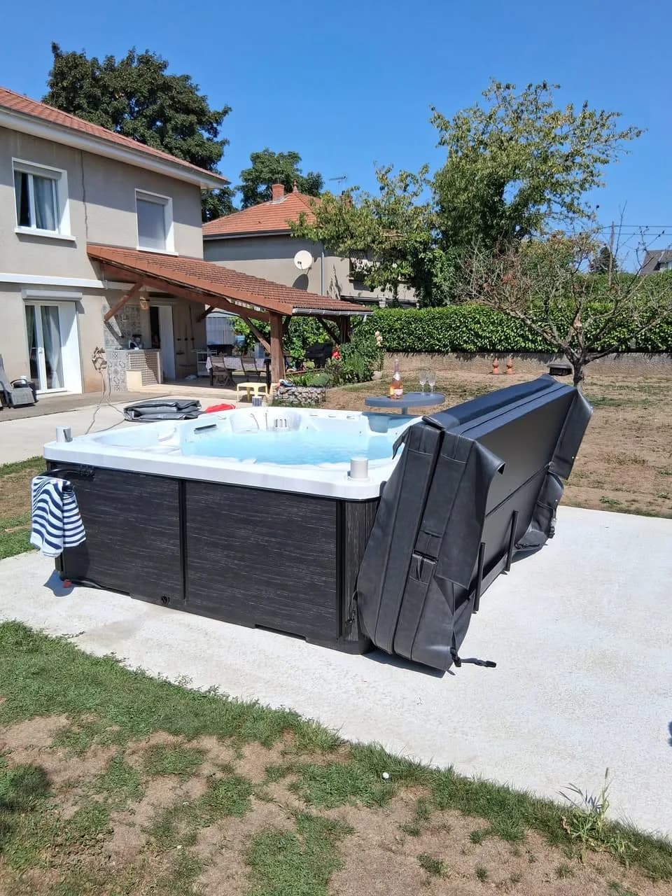 Installation d'un autre spa Sølveijg Full option, autre vue du chantier