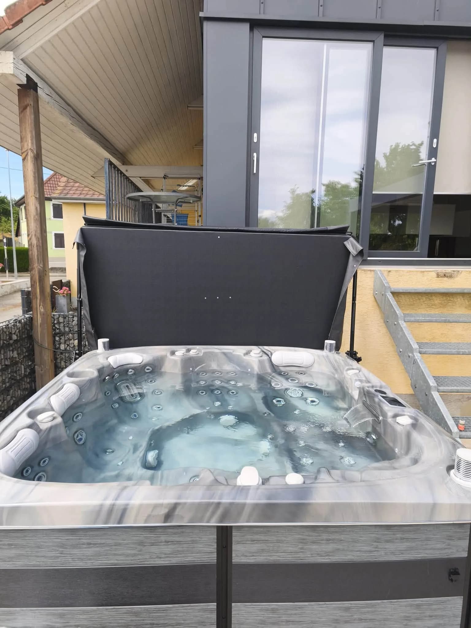 Installation d'un second spa Øppland à Burnhaupt-le-Haut, autre vue du chantier