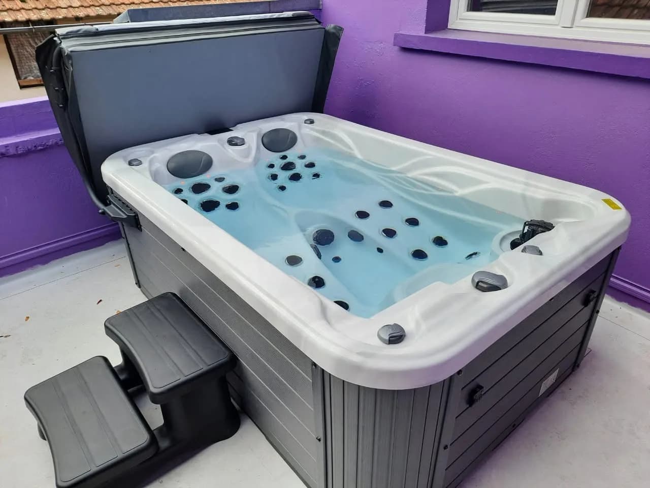 Installation d'un spa Apollon à Neuf-Brisach, autre vue du chantier