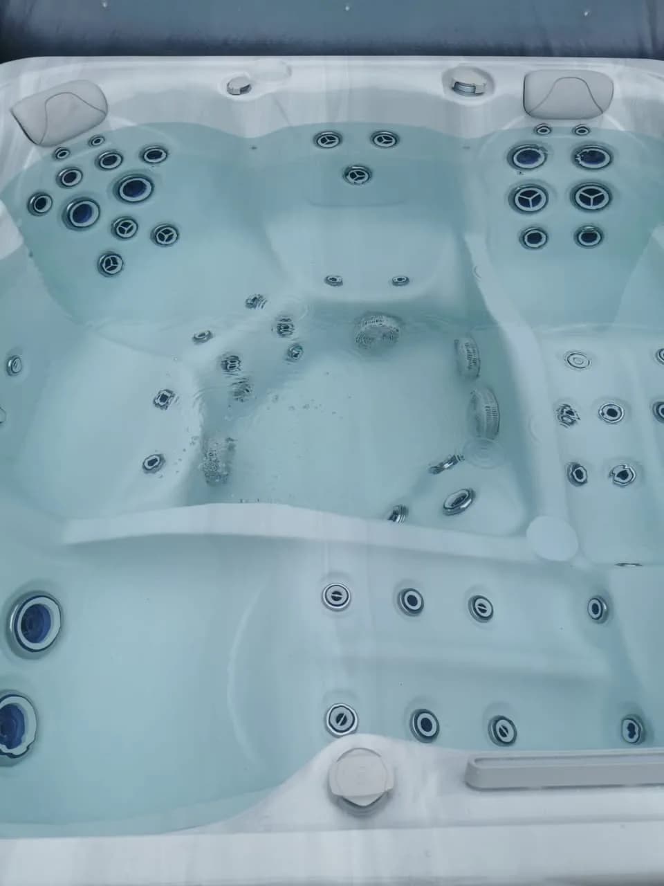 Installation d'un spa Athena à Boesenbiesen, autre vue du chantier