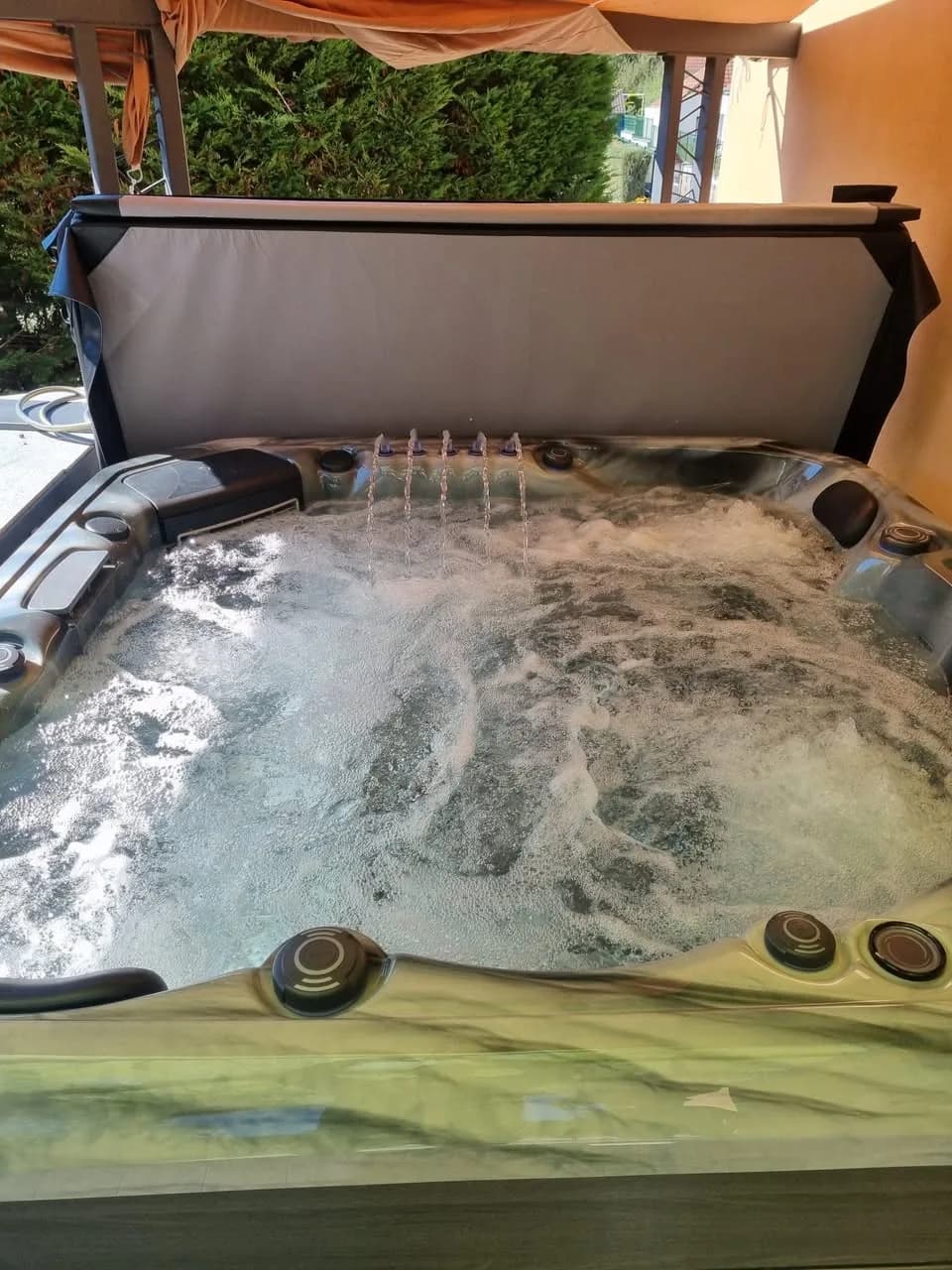 Installation d'un spa Barcelona à Burnhaupt-le-Bas, autre vue du chantier
