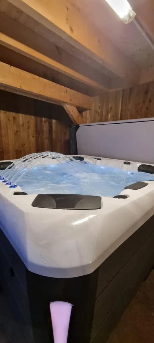 Installation d'un spa Barcelona Full option à Pulversheim, autre vue du chantier