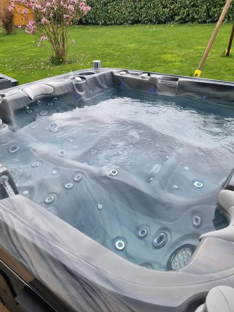 Installation d'un spa Bjørgan à Hochstatt, autre vue du chantier