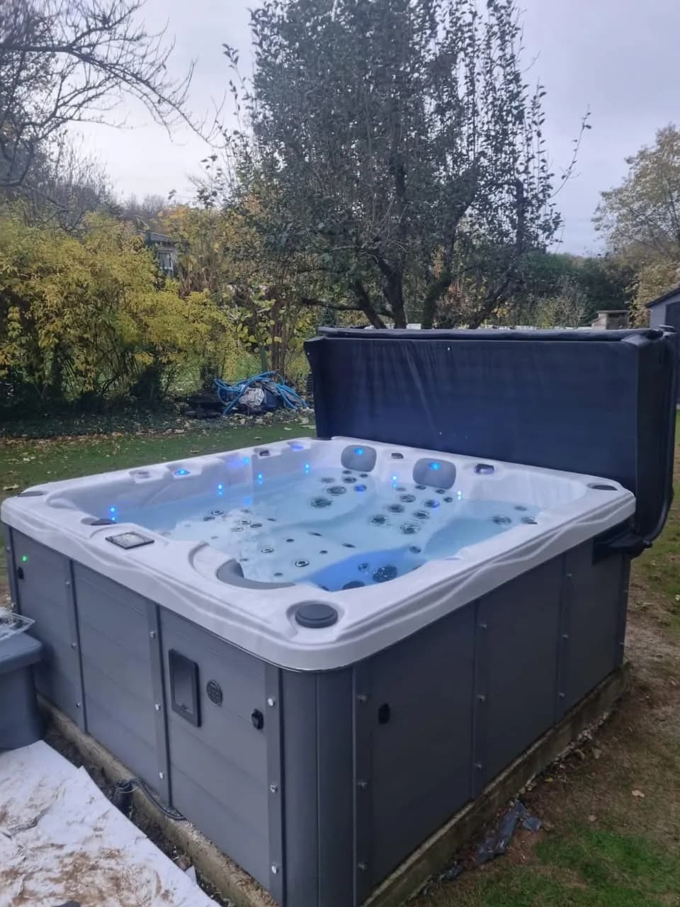 Installation d'un spa Burlington à Brunstatt, autre vue du chantier