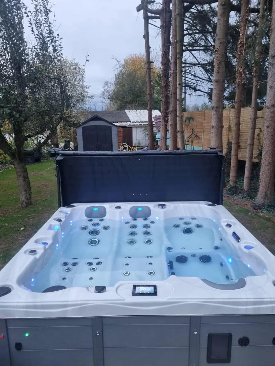 Installation d'un spa Burlington à Brunstatt, autre vue du chantier