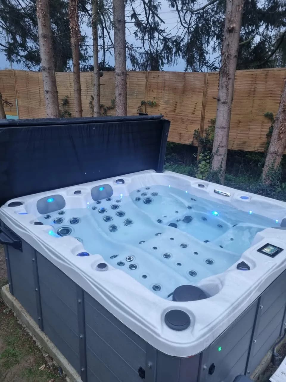 Installation d'un spa Burlington à Brunstatt, autre vue du chantier