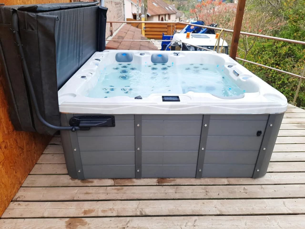 Installation d'un spa Burlington en Meurthe-et-Moselle, autre vue du chantier