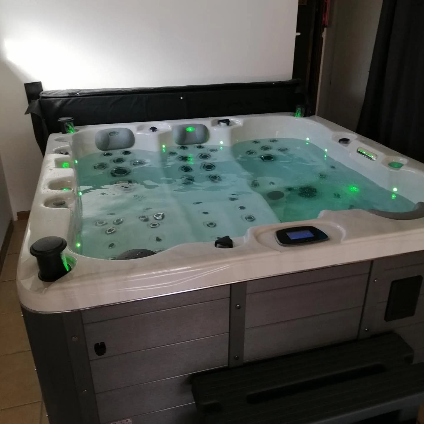 Installation d'un spa Burlington Full option à Krautergersheim, autre vue du chantier
