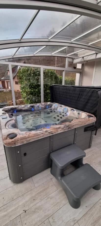 Installation d'un spa Burlington Full option à Ranspach, autre vue du chantier