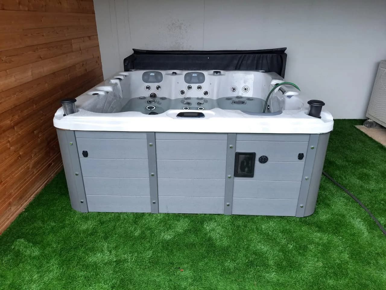 Installation d'un spa Burlington à Messein, autre vue du chantier