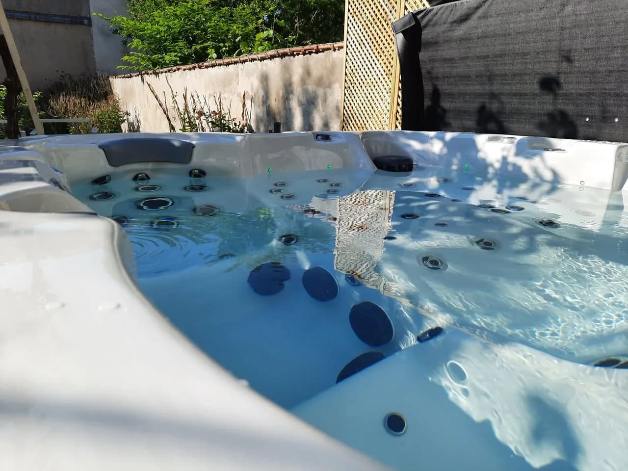 Installation d'un spa Burlington à Nancy, autre vue du chantier