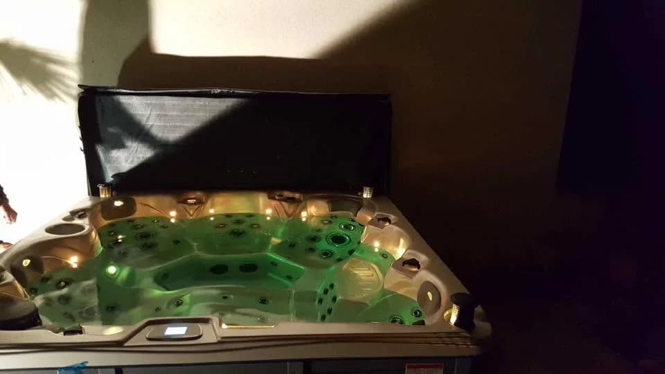 Installation d'un spa Cambridge Duel en Moselle, autre vue du chantier