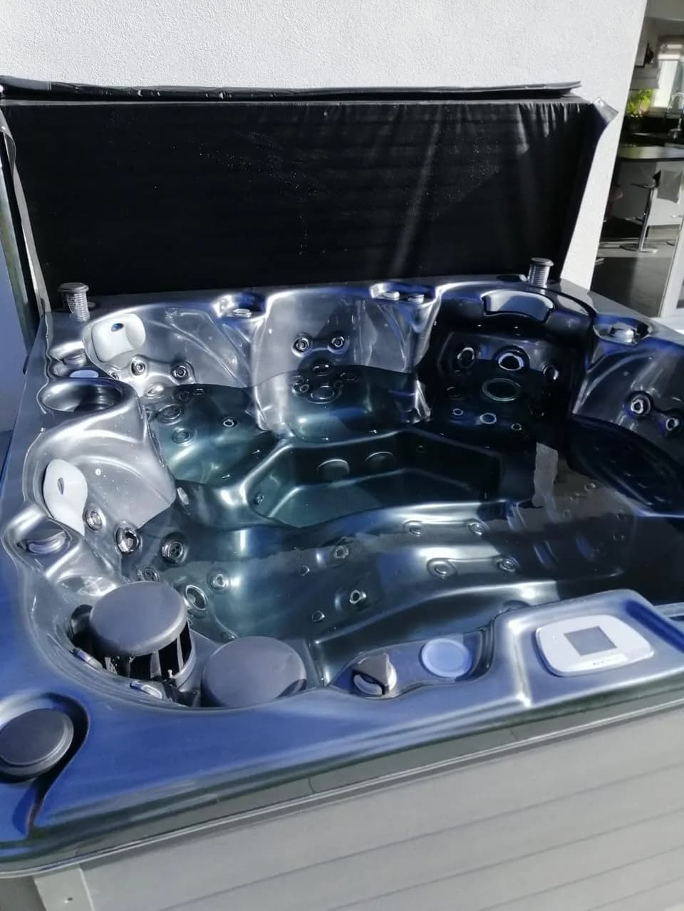 Installation d'un spa Cambridge Duel Full option dans le Bas-Rhin, autre vue du chantier