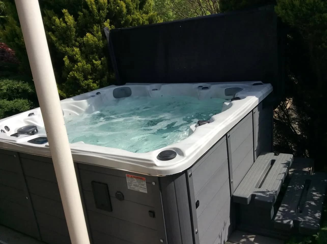 Installation d'un spa Cambridge Duel Full option en Isère, autre vue du chantier