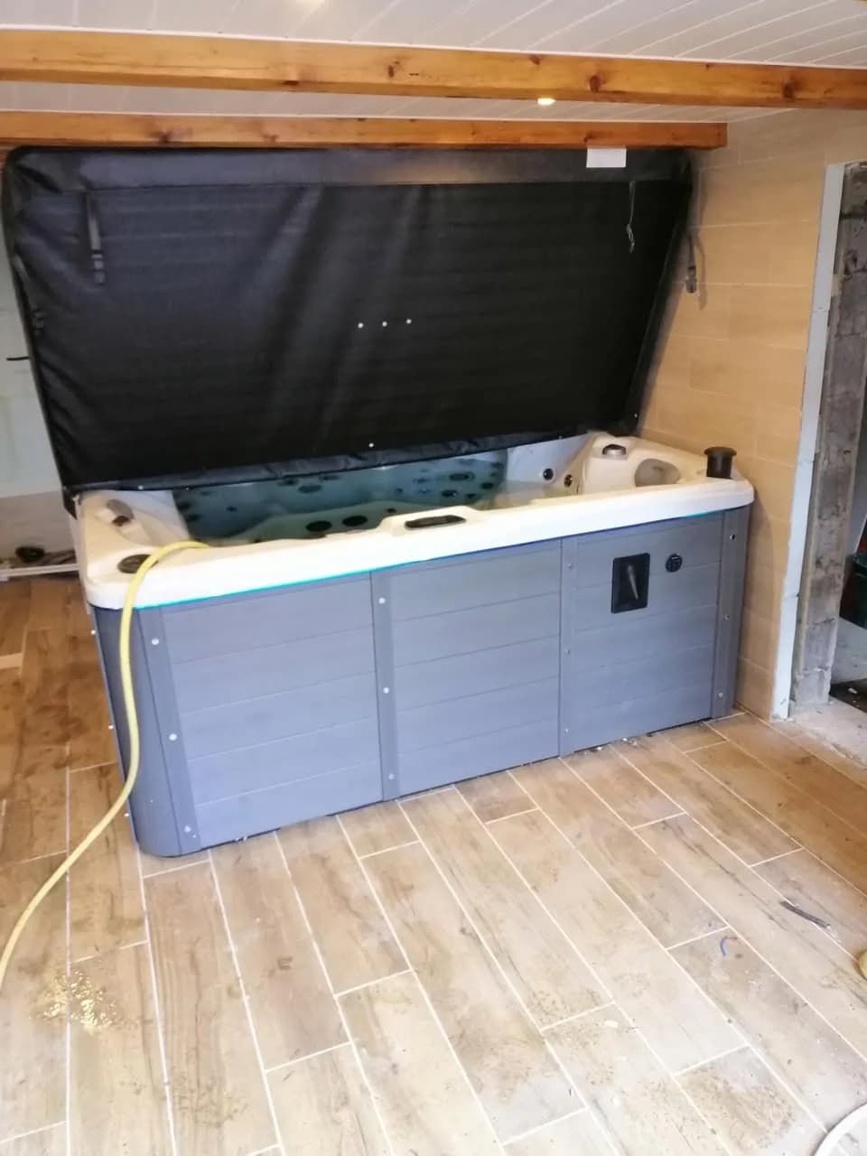 Installation d'un spa Cambridge Duel Full option à Lemud, autre vue du chantier