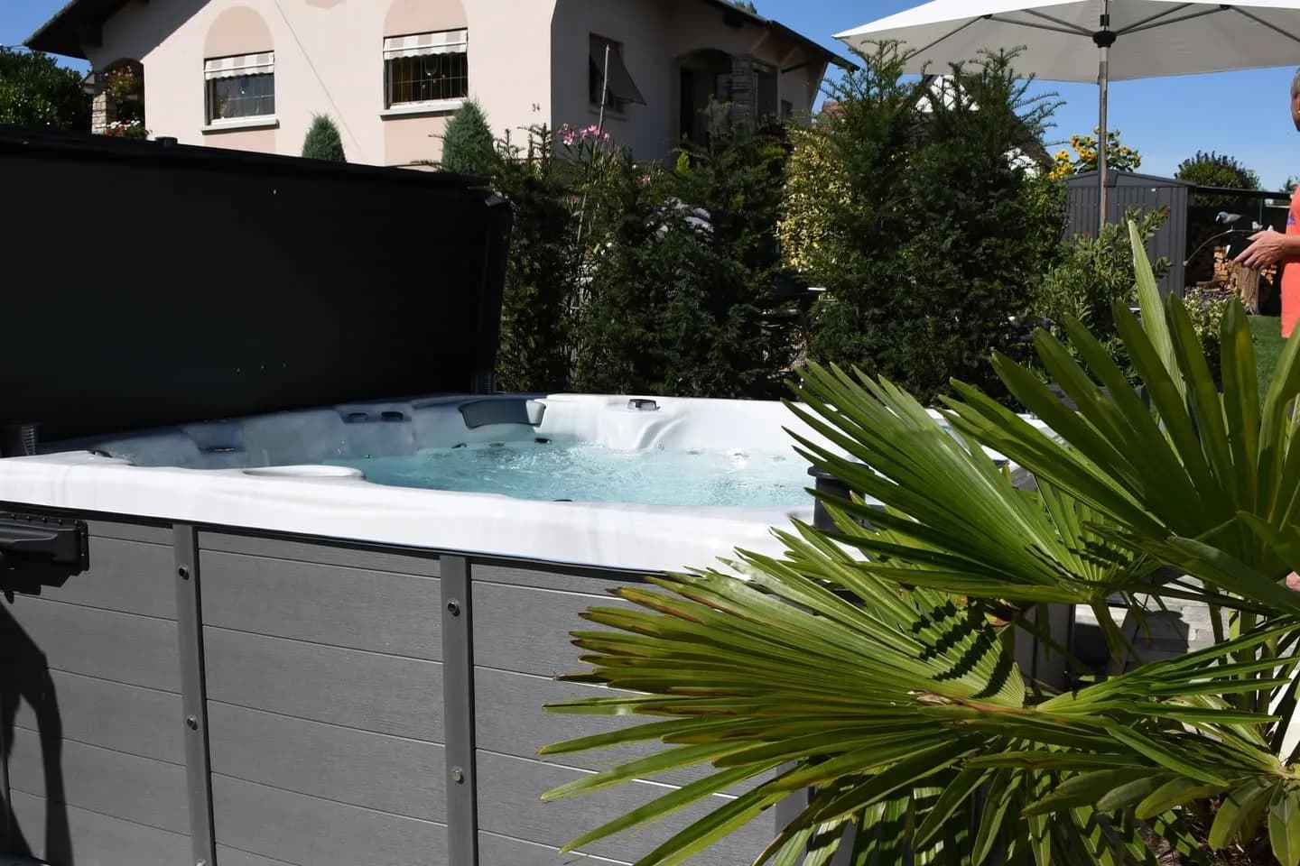 Installation d'un spa Cambridge Duel Full option à Michelbach-le-Bas, autre vue du chantier