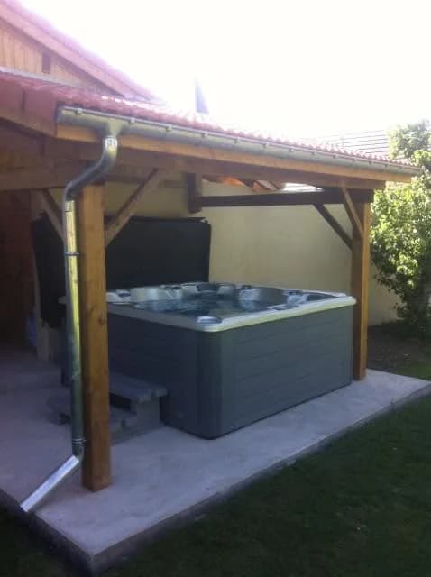 Installation d'un spa Cambridge Duel à Nancy, autre vue du chantier
