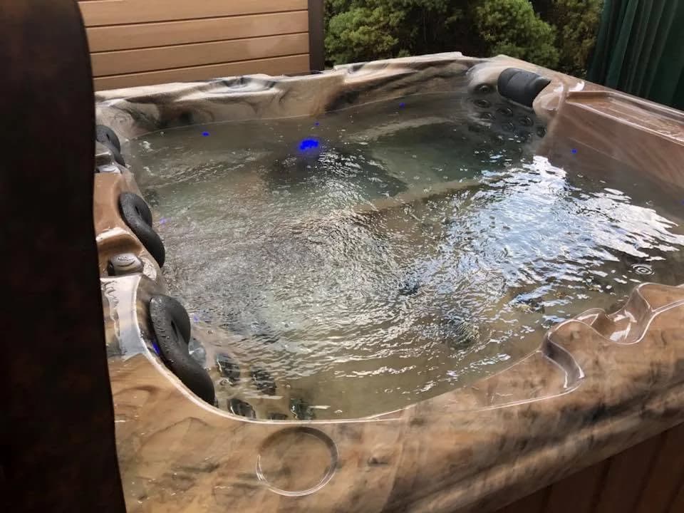 Installation d'un spa Halifax à Ranspach, autre vue du chantier