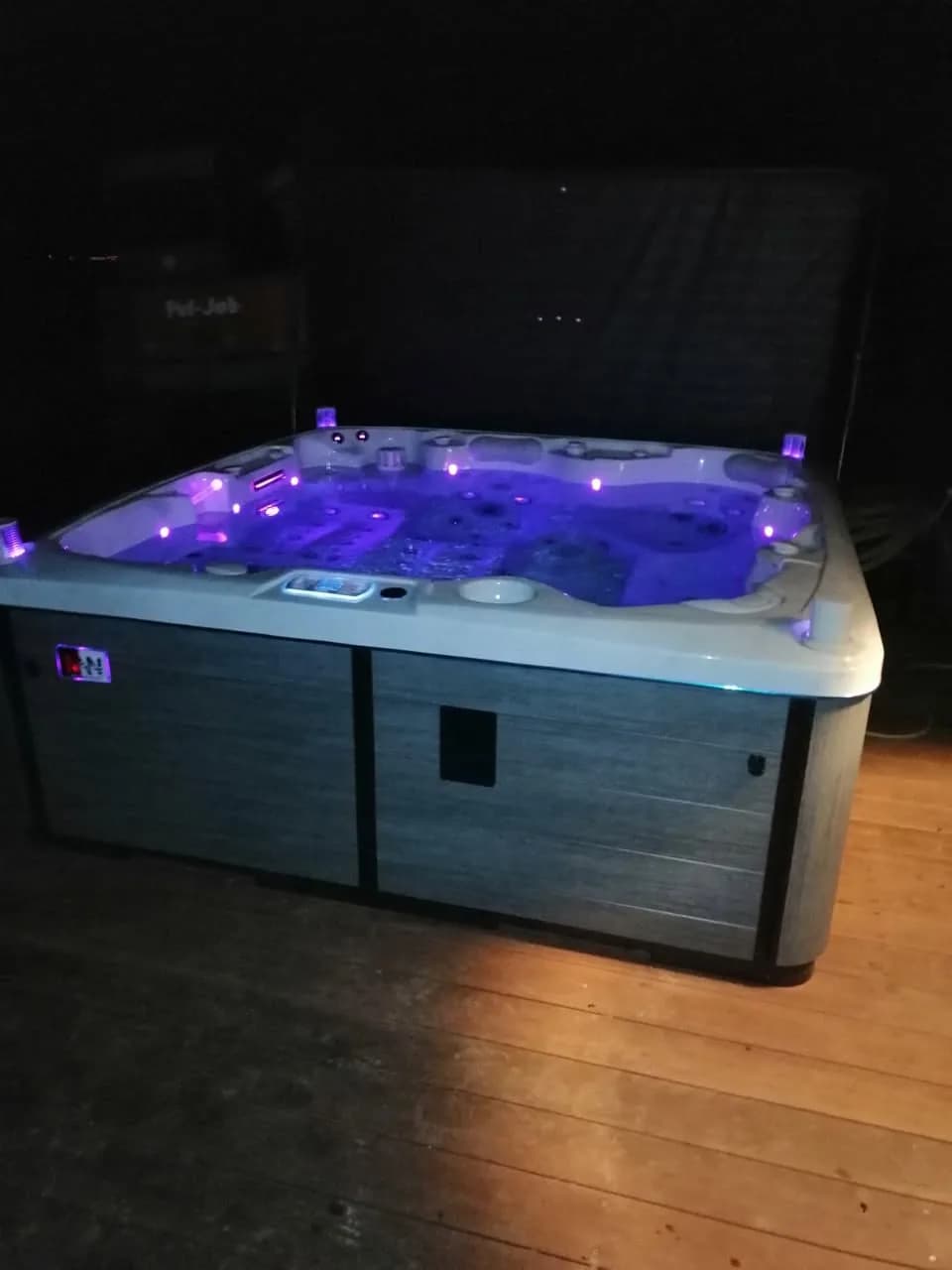 Installation d'un spa Hølen Full option à Sausheim, autre vue du chantier