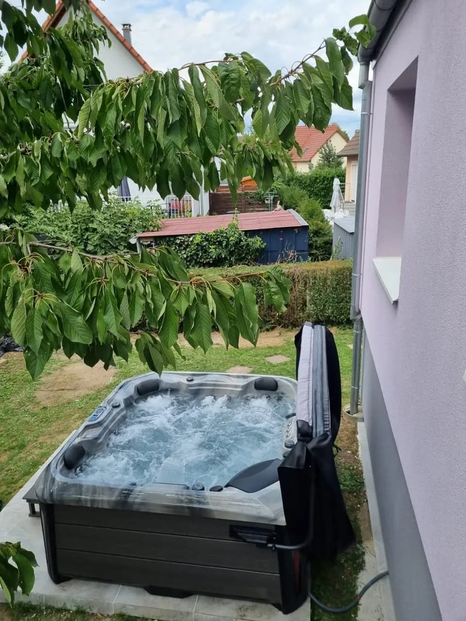 Installation d'un spa Kenya à Ensisheim, autre vue du chantier
