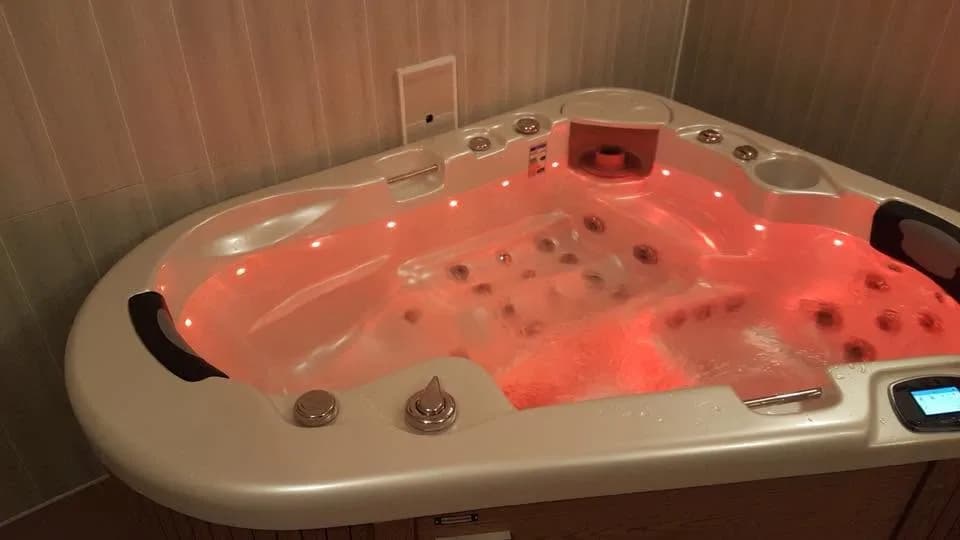 Installation d'un spa Manta dans les Ardennes, autre vue du chantier