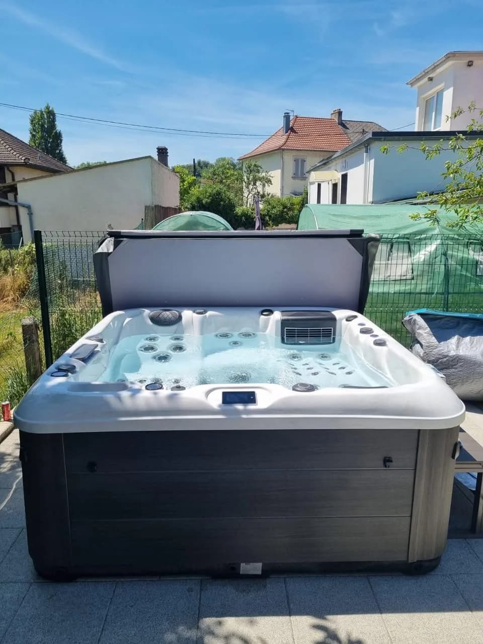 Installation d'un spa Marina à Habsheim, autre vue du chantier