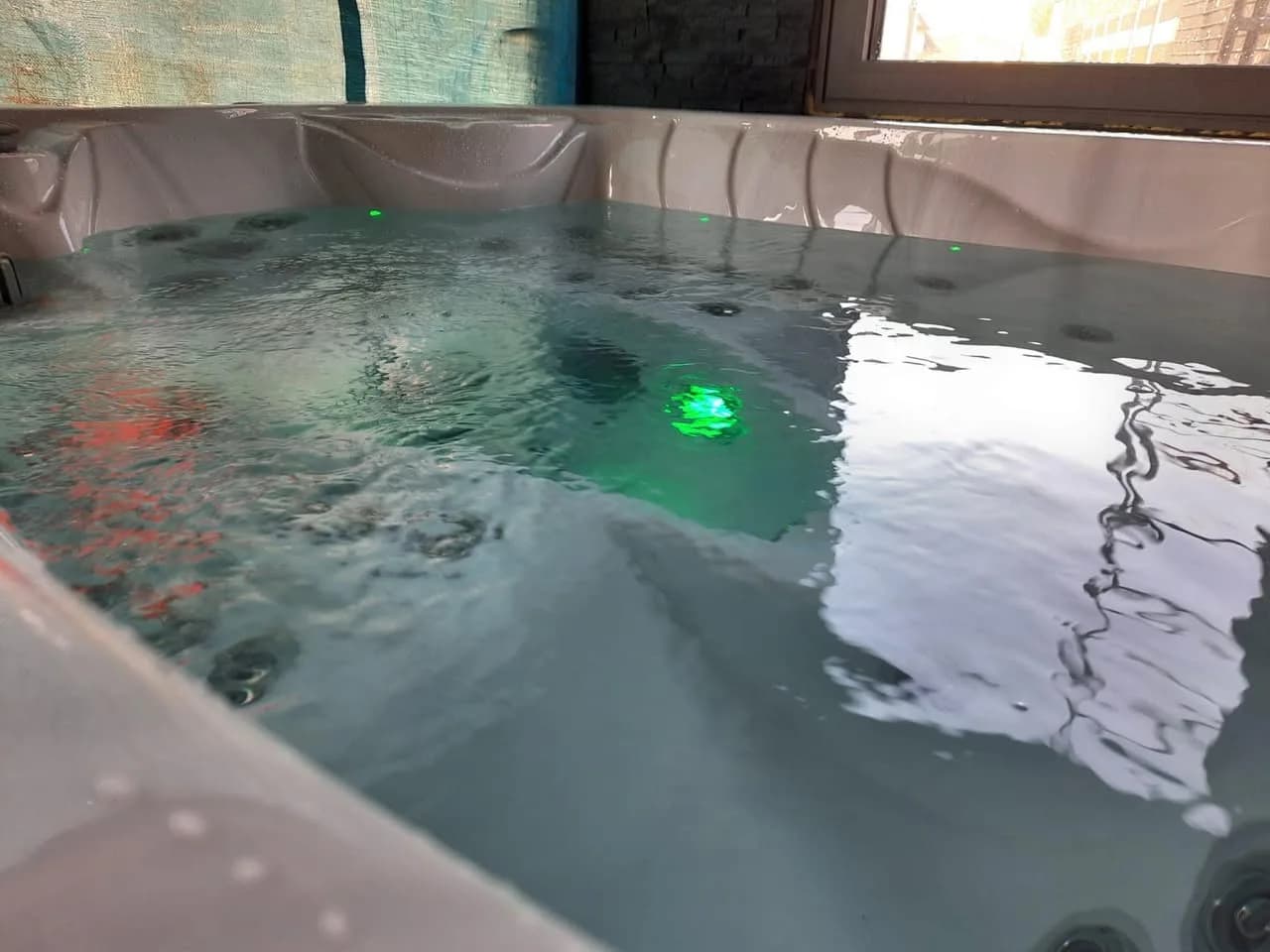 Installation d'un spa Mercury Full option à Staffelfelden, autre vue du chantier