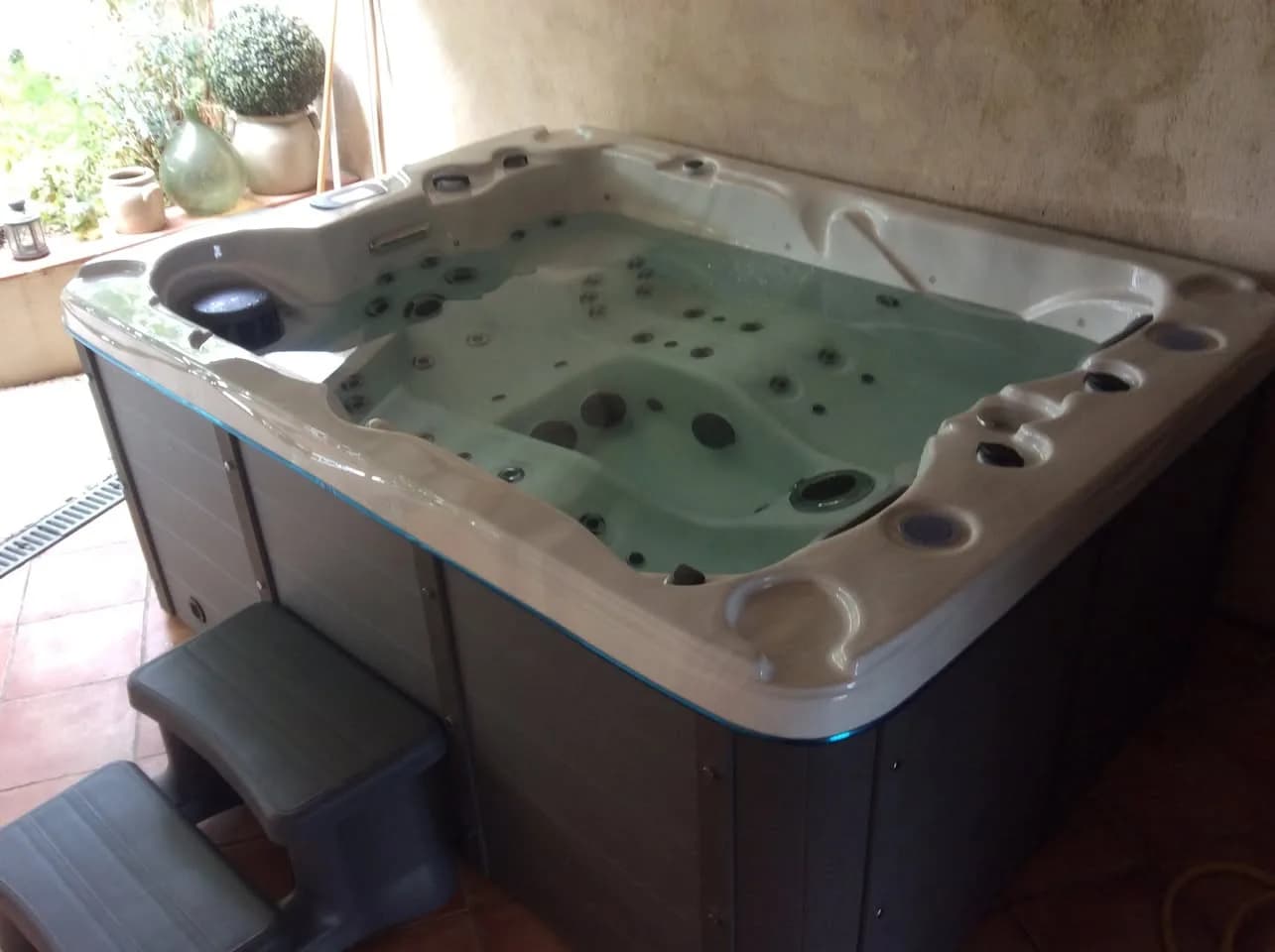 Installation d'un spa Montana à Aubagne, autre vue du chantier