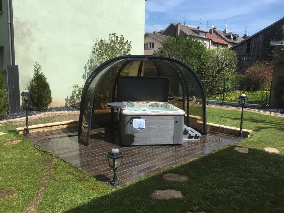 Installation d'un spa Montana à Belfort, autre vue du chantier
