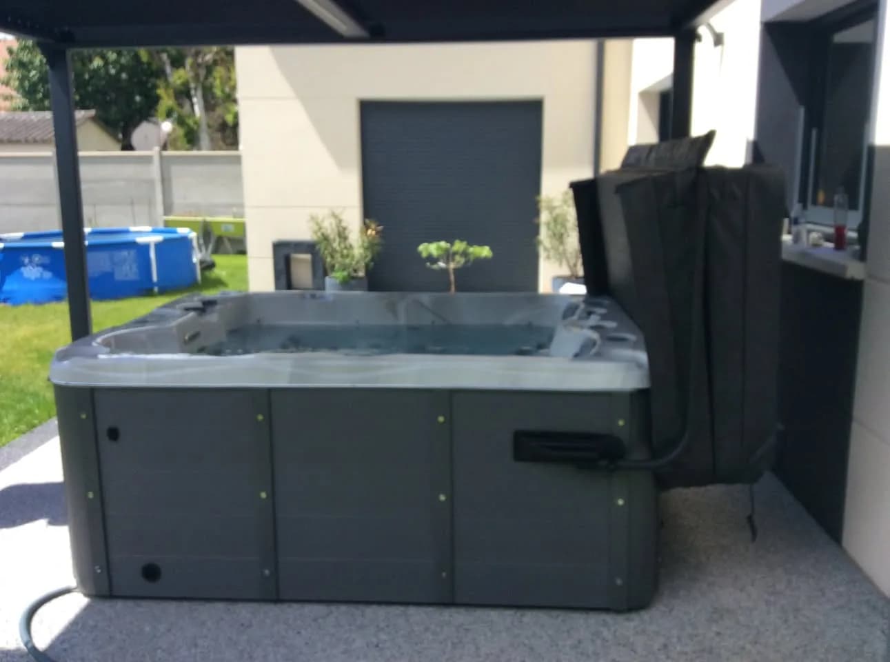 Installation d'un spa Montana à Bondoufle, autre vue du chantier