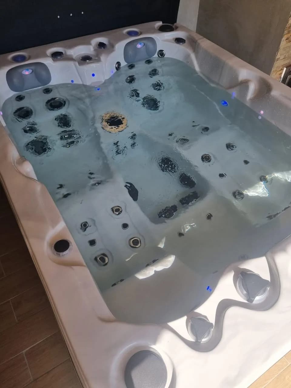 Installation d'un spa Montana à Breitenbach, autre vue du chantier