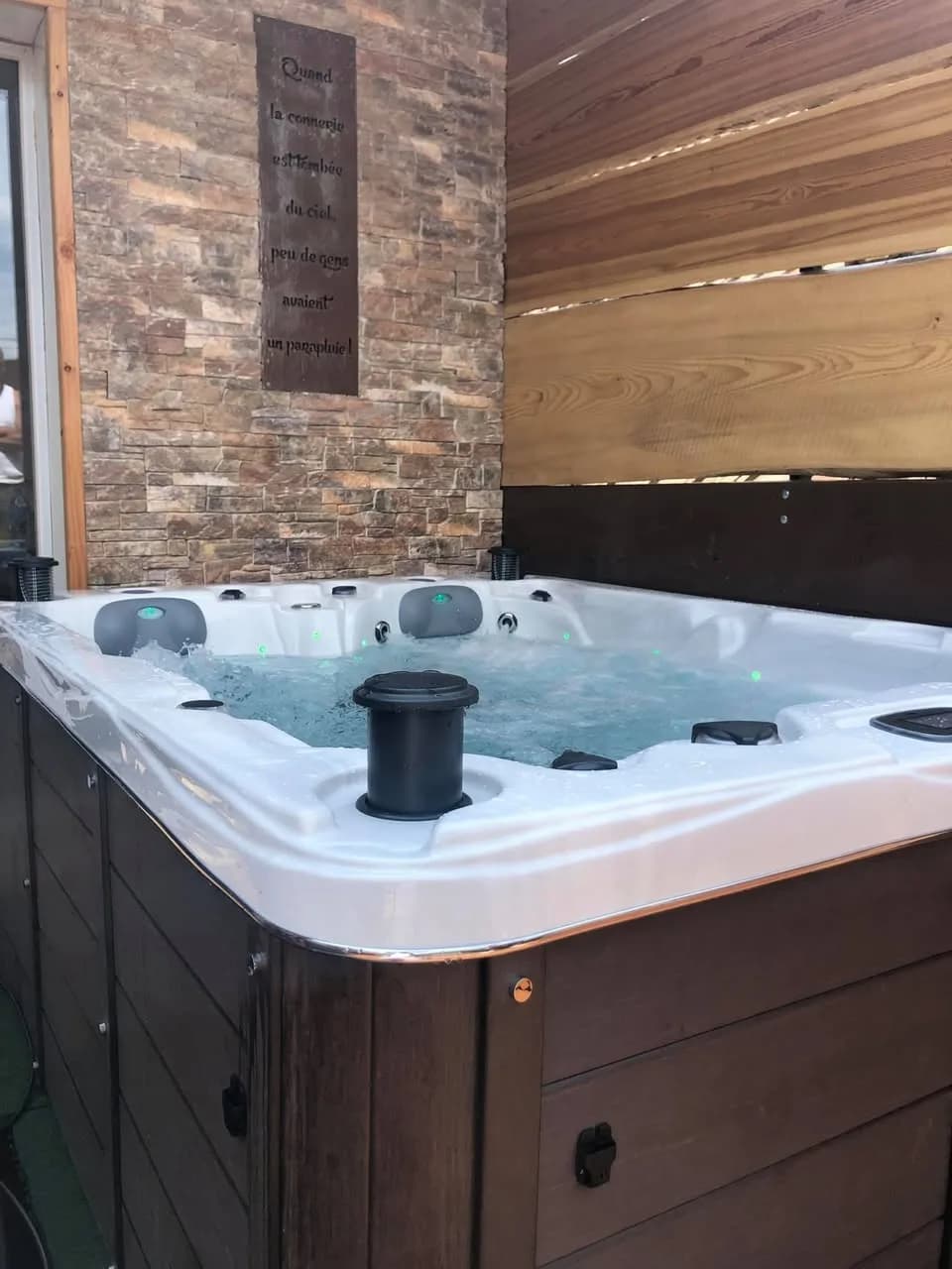 Installation d'un spa Montana à Brumath, autre vue du chantier