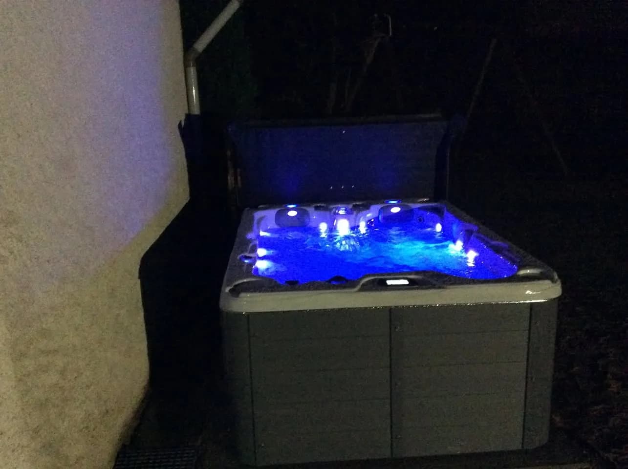 Installation d'un spa Montana à Cheniménil, autre vue du chantier
