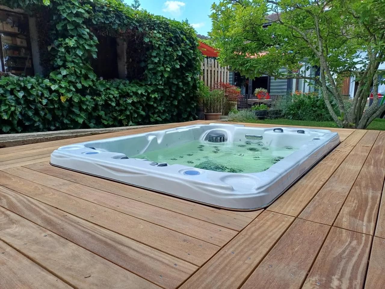 Installation d'un spa Montana en Eure-et-Loir, autre vue du chantier