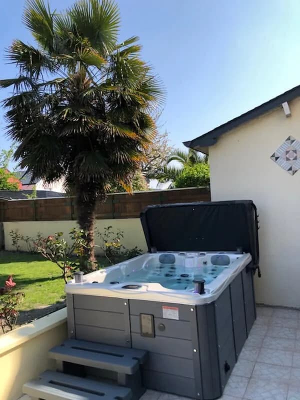 Installation d'un spa Montana en Indre-et-Loire, autre vue du chantier