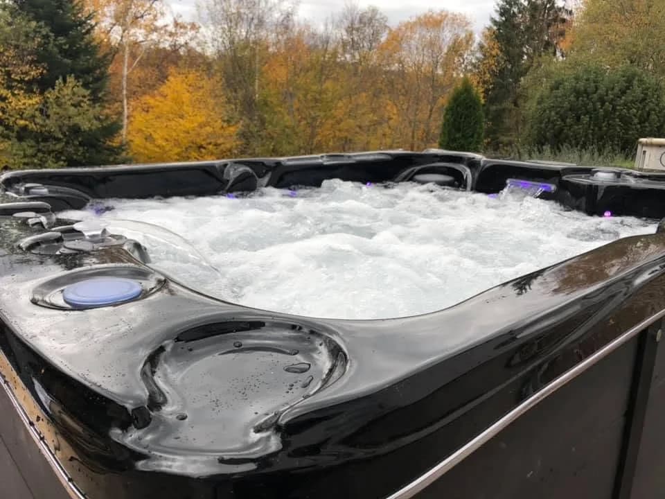 Installation d'un spa Montana à Épinal, autre vue du chantier