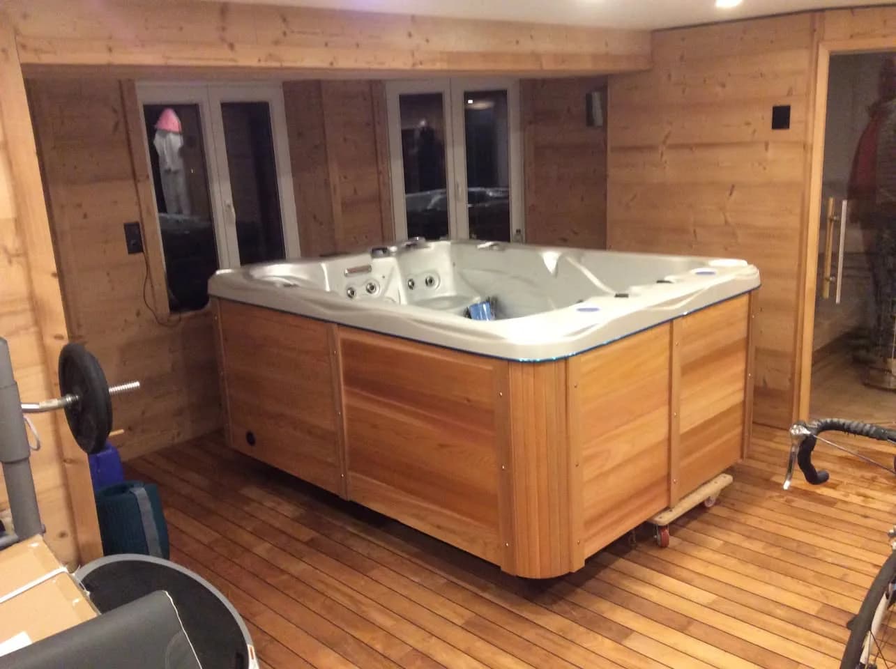 Installation d'un spa Montana à Évian-les-Bains, autre vue du chantier