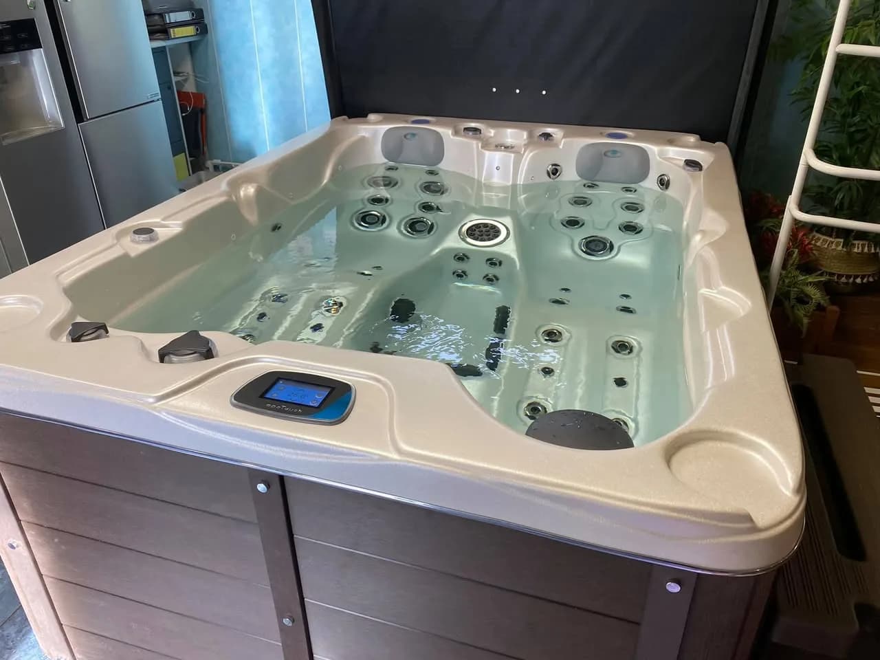 Installation d'un spa Montana à Friesenheim, autre vue du chantier