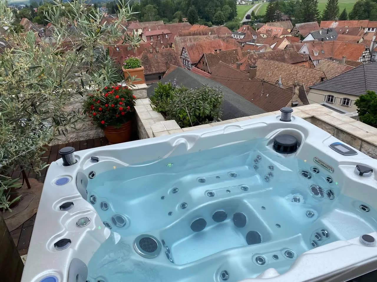Installation d'un spa Montana Full option dans le Bas-Rhin, autre vue du chantier