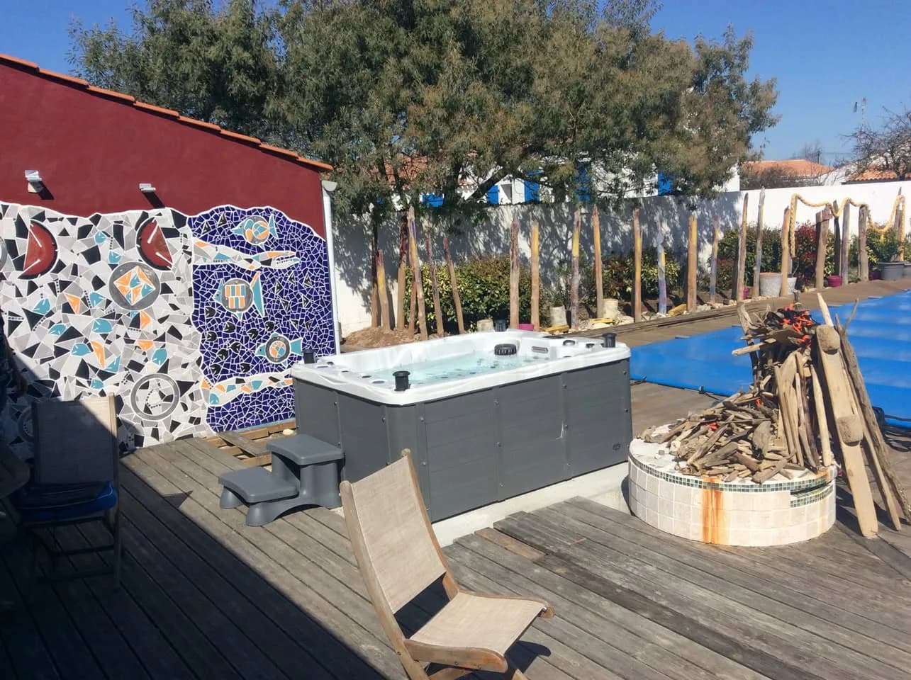 Installation d'un spa Montana Full option à Île de Noirmoutier, autre vue du chantier