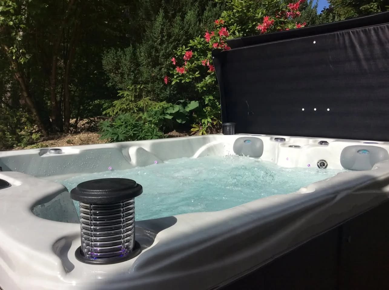 Installation d'un spa Montana Full option à Lans-en-Vercors, autre vue du chantier