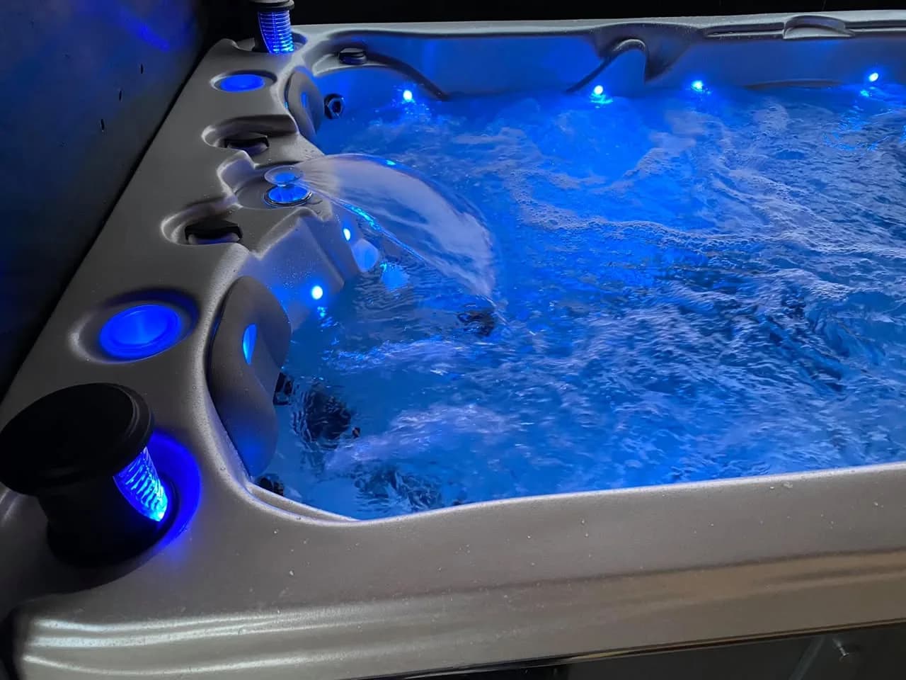 Installation d'un spa Montana Full option à Molsheim, autre vue du chantier