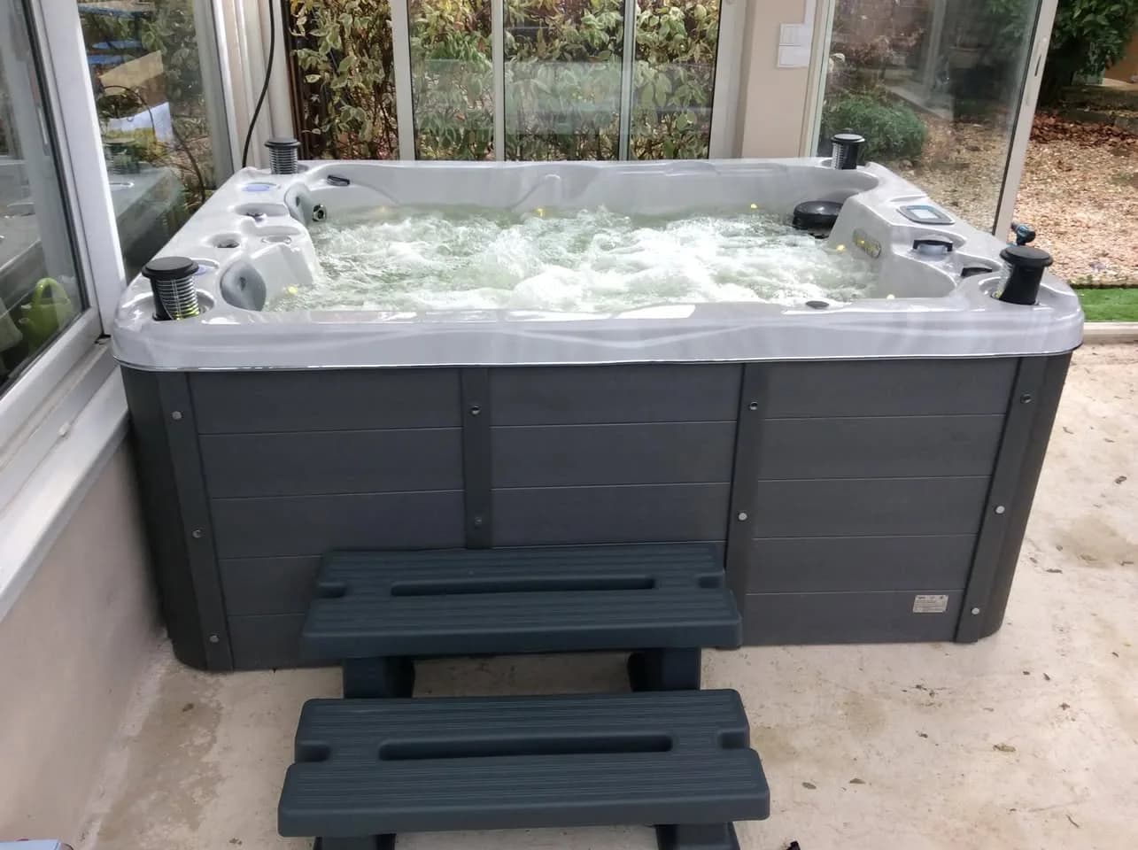 Installation d'un spa Montana Full option à Provins, autre vue du chantier