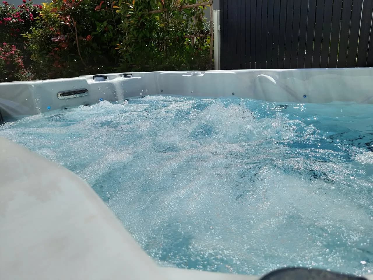 Installation d'un spa Montana à Morschwiller-le-Bas, autre vue du chantier