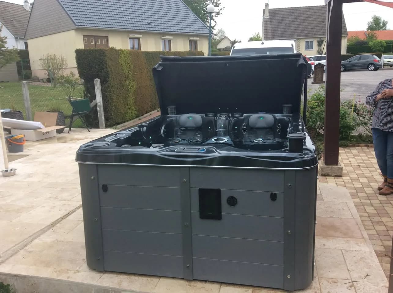 Installation d'un spa Montana à Port-Jérôme-sur-Seine, autre vue du chantier