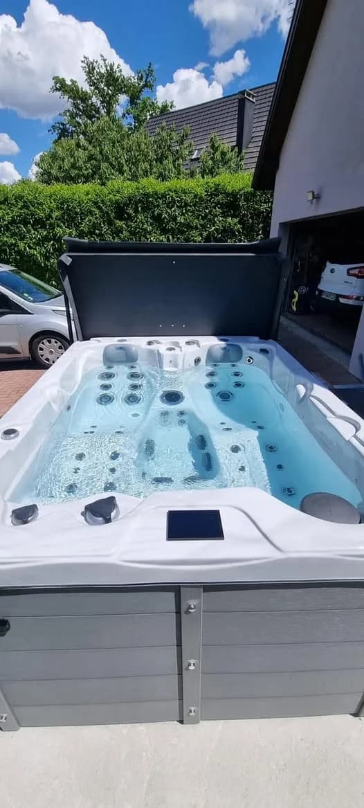 Installation d'un spa Montana à Richwiller, autre vue du chantier