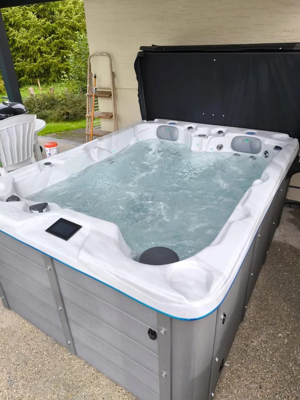 Installation d'un spa Montana à Rittershoffen, autre vue du chantier