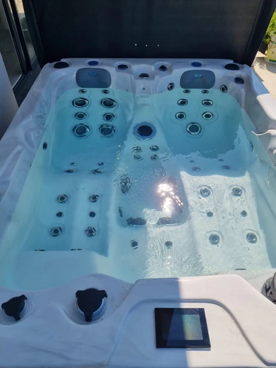 Installation d'un spa Montana à Rustenhart, autre vue du chantier