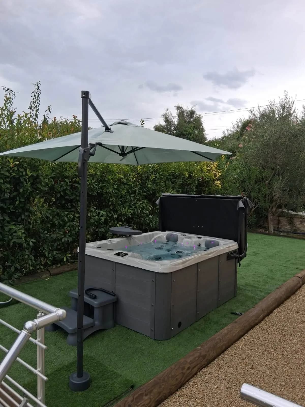 Installation d'un spa Montana à Saint-Jeannet, autre vue du chantier